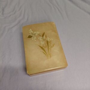 Elegant Floral Gold and Cream Box